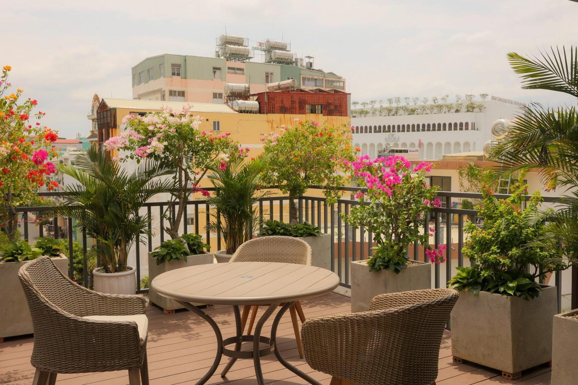 Lanura Saigon Boutique Hotel Хошимин Экстерьер фото